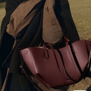 Structured Pebbled Leather Tote in Burgundy - Women's Tote (Style Polene Mini )